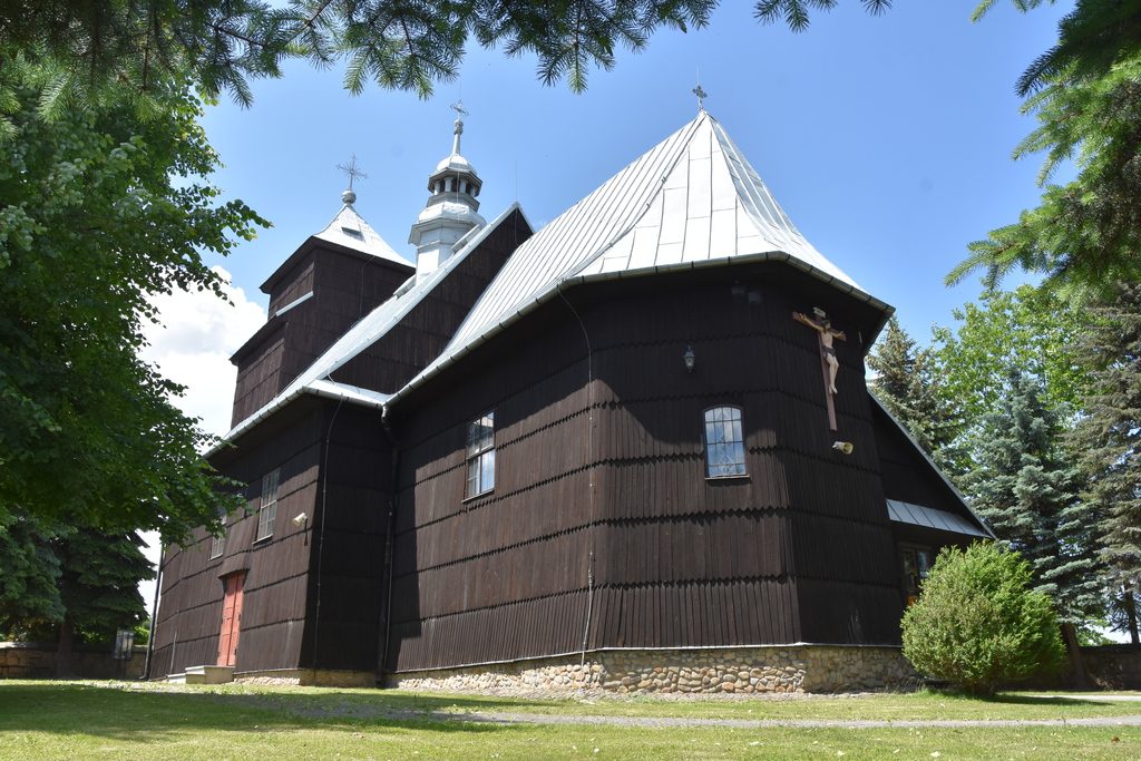 Bodzanów, Parafia Świętych Apostołów Piotra i Pawła