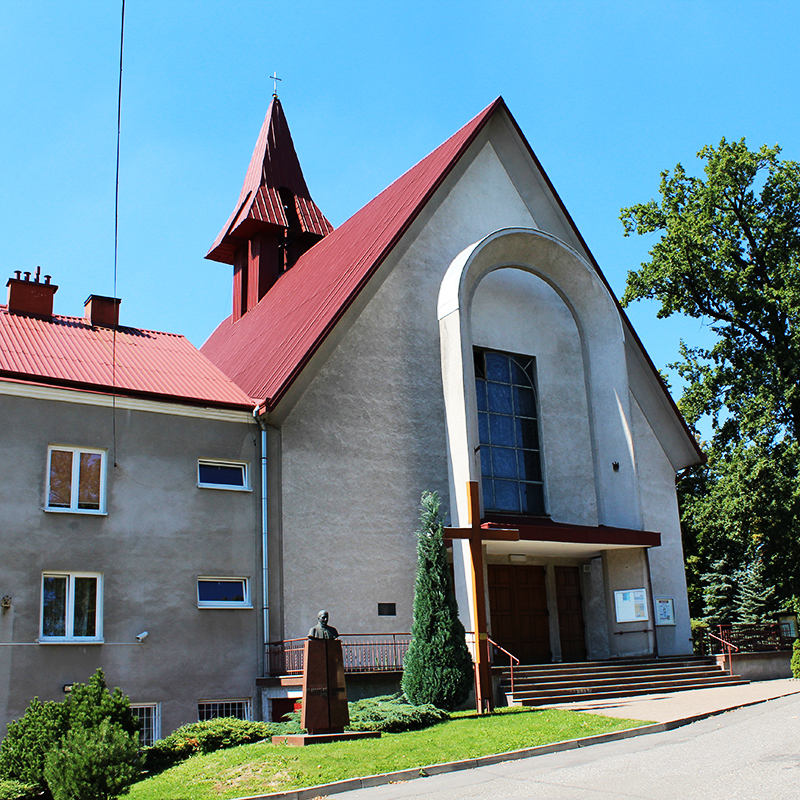 Pawlikowice, Parafia św. Michała Archanioła
