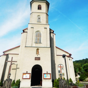 Tarnawa Dolna, Parafia św. Jana Kantego