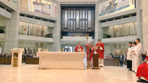 Bp Pindel w Centrum Jana Pawła II: odwaga papieża dodawała odwagi do przeciwstawiania się złu