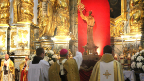 Święte Imię Jezus. Peregrynacja relikwii św. Bernardyna ze Sieny