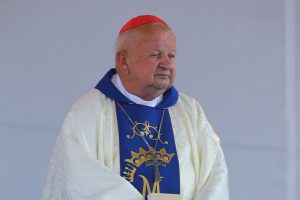Kard. Stanisław Dziwisz w Zawadzie: Jesteśmy żywą koroną Maryi
