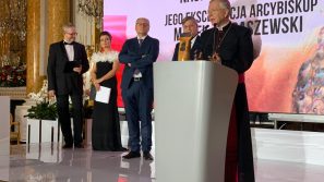 Abp Marek Jędraszewski pierwszym laureatem nagrody Strażnik Wartości – CUSTOS VIRTUTUM