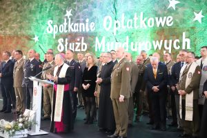 Abp Marek Jędraszewski do służb mundurowych: życzmy sobie pokoju!