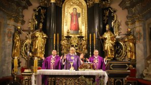 Kościół stacyjny św. Mikołaja: O dochowaniu wierności Bogu i modlitwie pełnej ufności