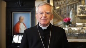 Abp Marek Jędraszewski apeluje o modlitwę w łączności z papieżem Franciszkiem w południe 25 marca