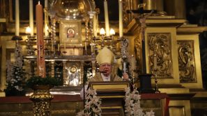 Liturgia Paschalna na Wawelu: Jesteśmy opieczętowani pieczęcią życia
