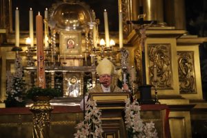 Liturgia Paschalna na Wawelu: Jesteśmy opieczętowani pieczęcią życia