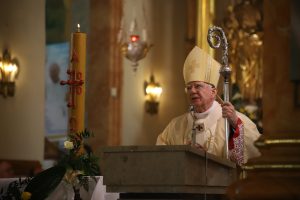 Msza św. z okazji 100-lecia urodzin Karola Wojtyły: Wadowice stały się w życiu św. Jana Pawła II przedziwnym odbiciem Nazaretu