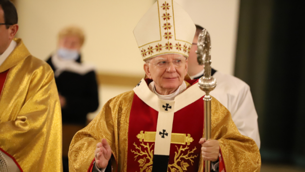 Abp Marek Jędraszewski podczas liturgii stacyjnej: Jedność Kościoła jest zbudowana na świadectwie św. Piotra i jego następców