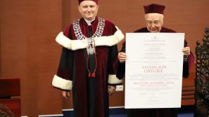 Nadanie tytułu doktora honoris causa Uniwersytetu Kardynała Stefana Wyszyńskiego profesorowi Stanisławowi Gryglowi