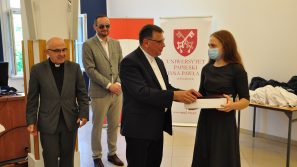 Uczennica ze Szczecina zwyciężczynią III Konkursu Bioetycznego