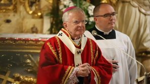 Abp Marek Jędraszewski w Niedzicy: Kościół i ta sama wiara wspólnym domem dla wszystkich 
