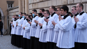 14 listopada módlmy się o nowych kapłanów