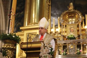 Bp Robert Chrząszcz na Wawelu: Prawdziwy pokój może przynieść tylko Chrystus