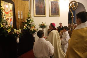 Bp Robert Chrząszcz w Biskupicach: Rodzina to pierwsze seminarium kandydata do kapłaństwa