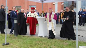 Uroczystość pobłogosławienia placu pod budowę Kampusu Jana Pawła II