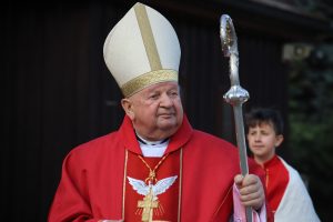 Bierzmowanie w parafii św. Jakuba Apostoła w Więcławicach Starych: Dać się prowadzić Duchowi Świętemu