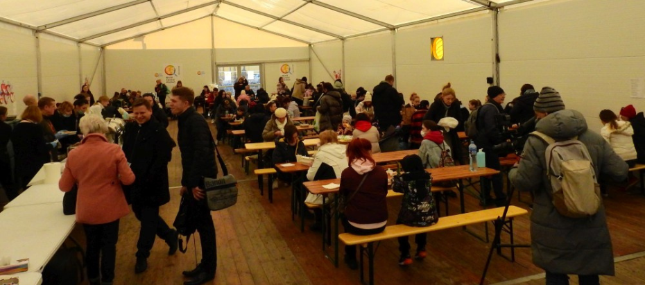 Przed Światowym Dniem Migranta i Uchodźcy krakowska Caritas podsumowuje pomoc Ukrainie