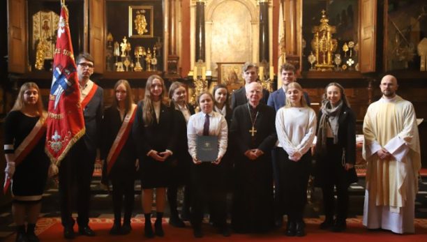 Abp Marek Jędraszewski do młodych: Radujmy się, że Chrystus nas wybrał i powołał, byśmy o Nim świadczyli