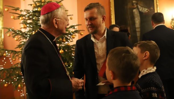 Spotkanie opłatkowe Pieszej Pielgrzymki Krakowskiej na Jasną Górę przy Franciszkańskiej 3