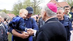 Abp Marek Jędraszewski w Kalwarii Zebrzydowskiej: „Teraz odbywa się sąd nad tym światem”. Teraz odbywa się sąd nad Polską. Teraz odbywa się sąd nad nami