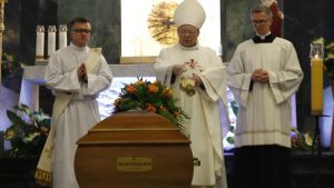 Kard. Grzegorz Ryś o swoim Tacie, śp. Franciszku: Przekraczał siebie. Przekraczał swoje ograniczenia. Nie bał się umierać z miłości