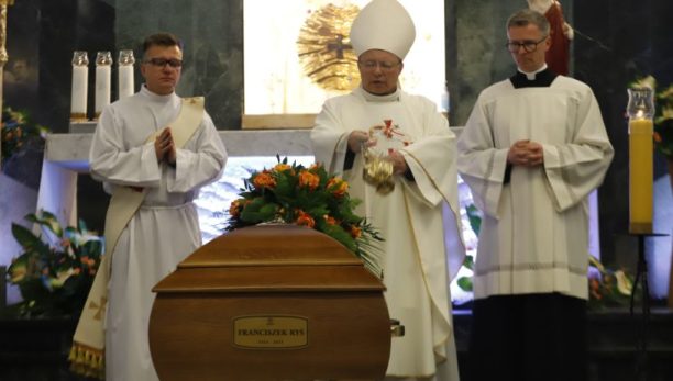 Kard. Grzegorz Ryś o swoim Tacie, śp. Franciszku: Przekraczał siebie. Przekraczał swoje ograniczenia. Nie bał się umierać z miłości