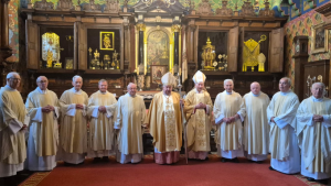 Kard. Stanisław Dziwisz w katedrze na Wawelu: Prosimy o pokój dla naszego niespokojnego świata