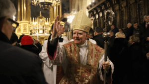 Abp Marek Jędraszewski na Wawelu: Prośmy Boga, by w dzisiejszym świecie nie zgasły światła Chrystusa