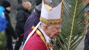 Abp Marek Jędraszewski w Kalwarii Zebrzydowskiej: Prawda o krzyżu uczy, czym jest miłość