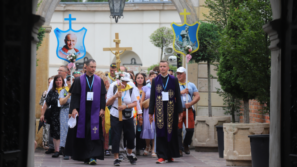 Bp Robert Chrząszcz do uczestników 40. Jubileuszowej Wadowickiej Pieszej Pielgrzymki na Jasną Górę: Bóg jest cierpliwym gospodarzem i nigdy nie rezygnuje z człowieka