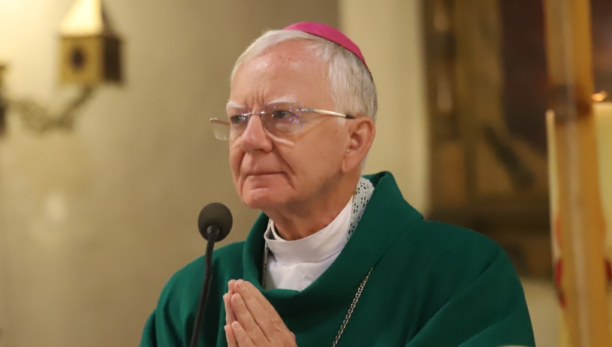 Abp Marek Jędraszewski w Kamieńcu: Podnieście głowy, by z czcią wpatrywać się w Jezusa Chrystusa