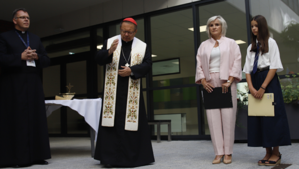 Kard. Grzegorz Ryś do uczniów podczas otwarcia szkoły w Płaszowie: Poznanie prawdy prowadzi do wolności