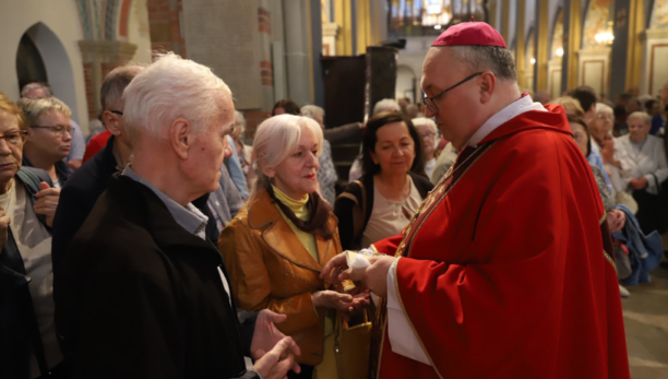 Bp Janusz Mastalski do chorych: Cierpienie to spotkanie z Jezusem, przestrzeń umocnienia i krzyż, który jest drogą