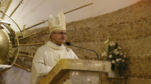 Bp Damian Muskus podczas Jubileuszu 35-lecia Zespołu Szkół Katolickiego Stowarzyszenia Wychowawców w Libiążu: Szkoła ma młodemu człowiekowi pomóc odkryć kim jest i jak powinien przeżyć swoje życie