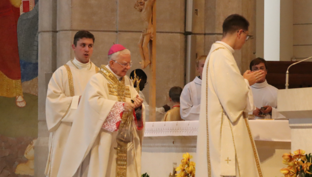 Abp Marek Jędraszewski: Da się nadzieję Polsce, jeżeli się wróci do fundamentalnych praw i prawd o człowieku, stworzonym na obraz i podobieństwo Boże